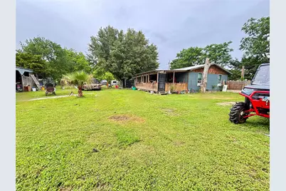 400 S Elliott Street, Thorndale, TX 76577 - Photo 1