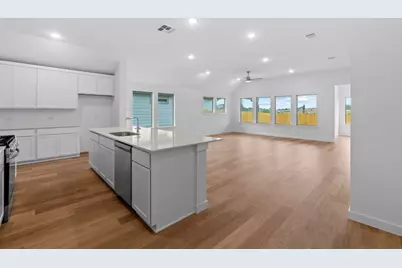 100 Mandeville Drive, Hutto, TX 78634 - Photo 5