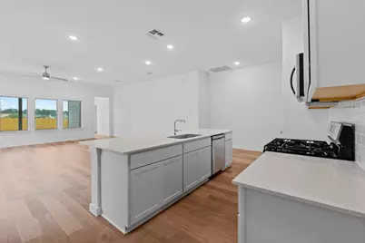 100 Mandeville Drive, Hutto, TX 78634 - Photo 13