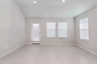 341 W Spiny Lizard Lane W, San Marcos, TX 78666 - Photo 5