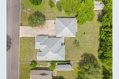 1703 Wofford Drive, Burnet, TX 78611 - Photo 31