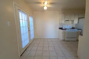 5808 Wellington Dr, Austin, TX 78723 - Photo 11