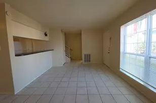 5808 Wellington Dr, Austin, TX 78723 - Photo 5