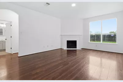 2003 Cockrill Cove, Hutto, TX 78634 - Photo 5