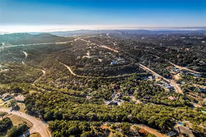 21003 Ridgeview Loop, Lago Vista, TX 78645 - Photo 17