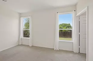 428 Los Cobos Ln, Georgetown, TX 78626 - Photo 17