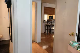 806 W 24th St, Austin, TX 78705 - Photo 17