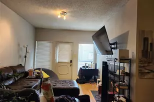 806 W 24th St, Austin, TX 78705 - Photo 19