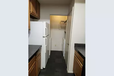 806 W 24th Street #202, Austin, TX 78705 - Photo 15