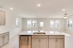 1005 Legend Milton Ln, Austin, TX 78748 - Photo 13