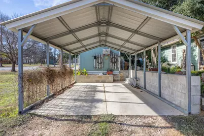 207 S Hill Street, Caldwell, TX 77836 - Photo 7