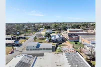 207 S Hill Street, Caldwell, TX 77836 - Photo 31