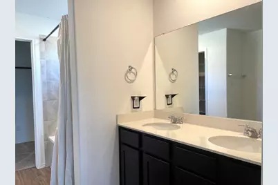 207 Coventry Drive, Hutto, TX 78634 - Photo 15