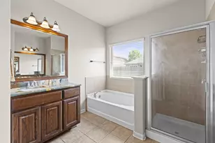 317 Cockrill St, Hutto, TX 78634 - Photo 25