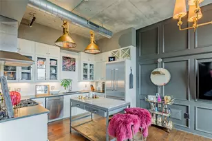 800 W 5th St, Austin, TX 78703 - Photo 3