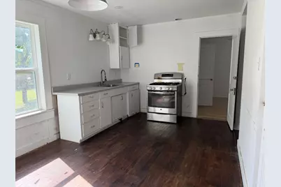 103 S Walnut Street, Lampasas, TX 76550 - Photo 19