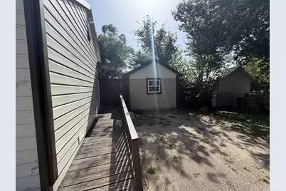 103 S Walnut Street, Lampasas, TX 76550 - Photo 21
