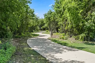 417 Los Cobos Ln, Georgetown, TX 78626 - Photo 35