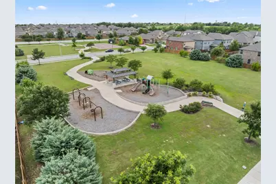417 Los Cobos Lane, Georgetown, TX 78626 - Photo 33