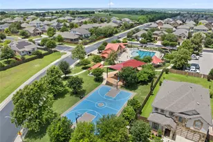 417 Los Cobos Ln, Georgetown, TX 78626 - Photo 31