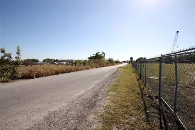 20218 Keilman Lane, Pflugerville, TX 78660 - Photo 9