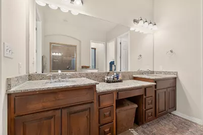 100 Orvieto Cove, Liberty Hill, TX 78642 - Photo 15