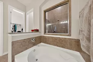 100 Orvieto Cove, Liberty Hill, TX 78642 - Photo 17