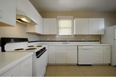 610 W 35th Street #A, Austin, TX 78705 - Photo 11