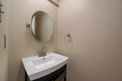 12004 Cherie Drive, Austin, TX 78758 - Photo 19