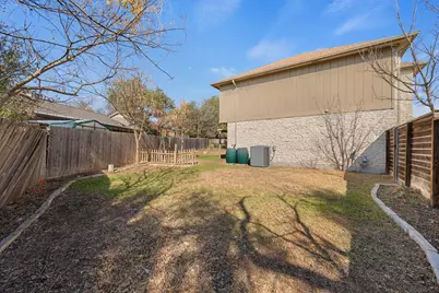 12004 Cherie Drive, Austin, TX 78758 - Photo 33