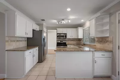 12004 Cherie Drive, Austin, TX 78758 - Photo 11