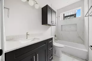 1709 Maple Ave, Austin, TX 78702 - Photo 25