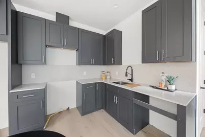 1709 Maple Avenue #2B, Austin, TX 78702 - Photo 9