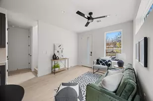 1709 Maple Ave, Austin, TX 78702 - Photo 5