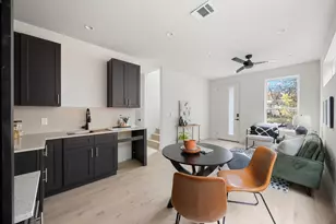 1709 Maple Ave, Austin, TX 78702 - Photo 3