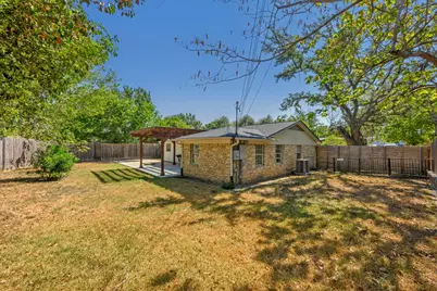 6802 Columbia Drive, Austin, TX 78723 - Photo 27