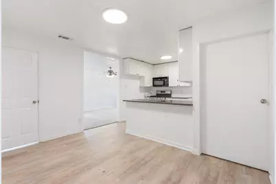 9100 Shepard Drive, Austin, TX 78753 - Photo 13