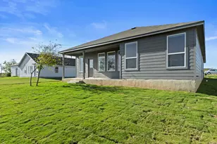 13212 Eastland Dr, Mustang Ridge, TX 78610 - Photo 17