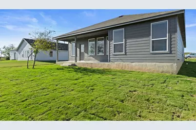 13212 Eastland Drive, Mustang Ridge, TX 78610 - Photo 17