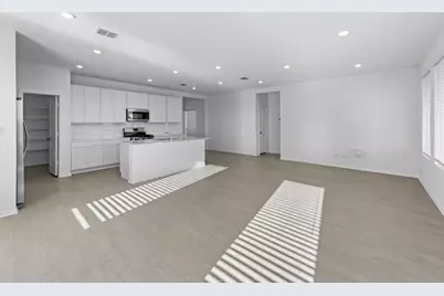 13212 Eastland Drive, Mustang Ridge, TX 78610 - Photo 11