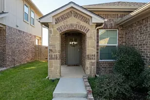 425 Shiner Ln, Georgetown, TX 78626 - Photo 3