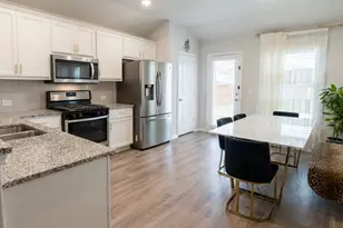 425 Shiner Ln, Georgetown, TX 78626 - Photo 9