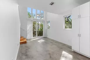 1204 Woodland Ave, Austin, TX 78704 - Photo 17
