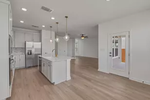 113 Ventura Dr, Liberty Hill, TX 78642 - Photo 7