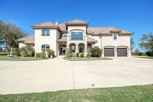 104 Spring Valley St, Hutto, TX 78634 - Photo 5