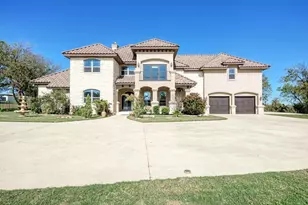 104 Spring Valley St, Hutto, TX 78634 - Photo 5