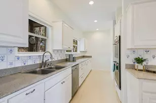 816 Buttercup Ln, Wimberley, TX 78676 - Photo 11