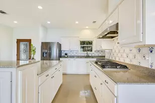 816 Buttercup Ln, Wimberley, TX 78676 - Photo 9