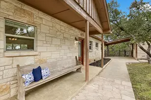 816 Buttercup Ln, Wimberley, TX 78676 - Photo 7