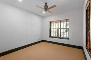 1711 Ravey St, Austin, TX 78704 - Photo 19